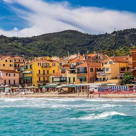 Zurigo 23 Apartament Alassio